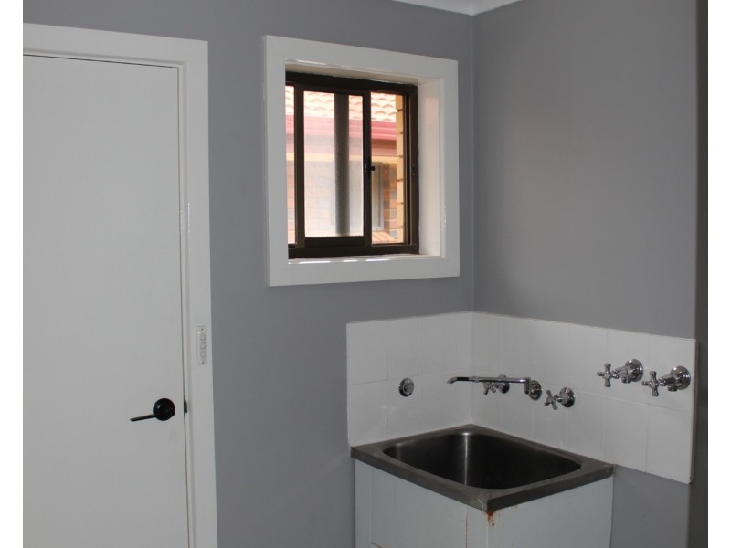 230 Esmond Road, Port Pirie SA 5540