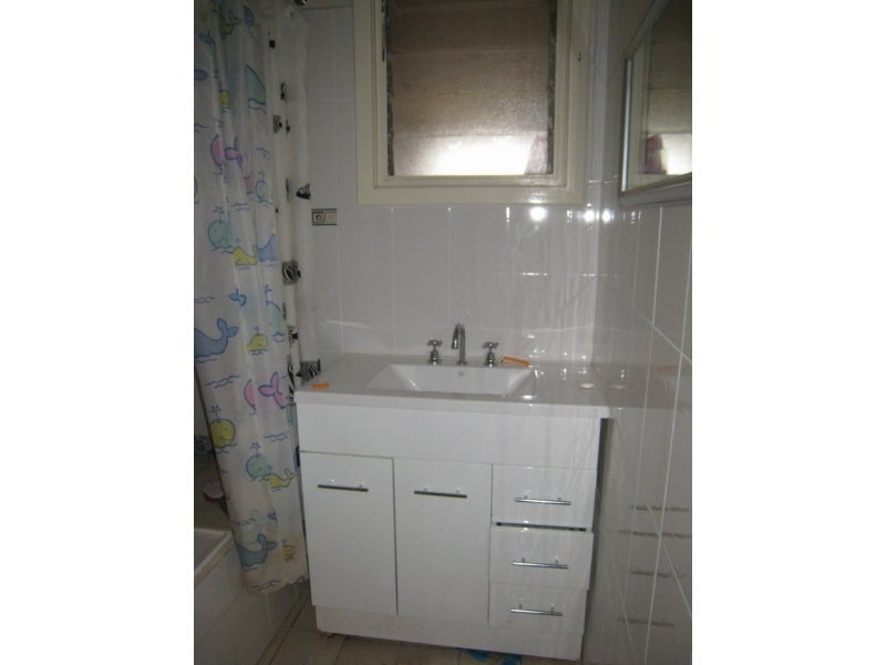 2 Lyons Street, Crystal Brook SA 5523