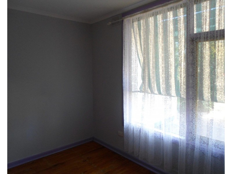 21 Flinders Street, Crystal Brook SA 5523