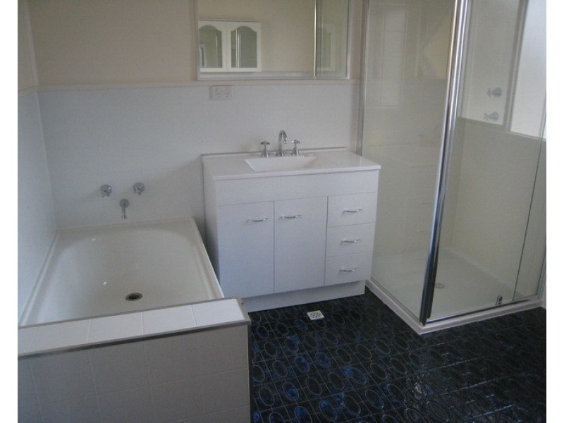 11 Sixth Street, Port Pirie SA 5540