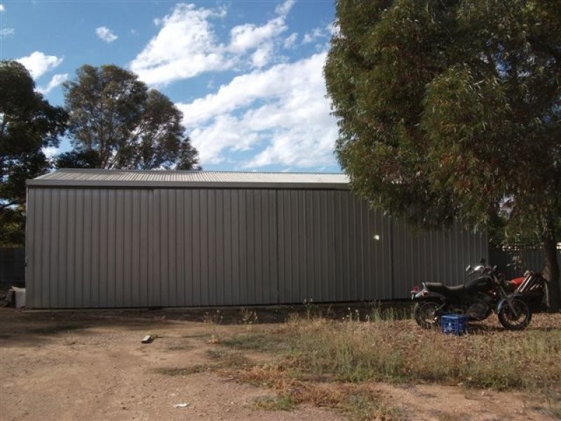 62 Railway Terrace East, Snowtown SA 5520