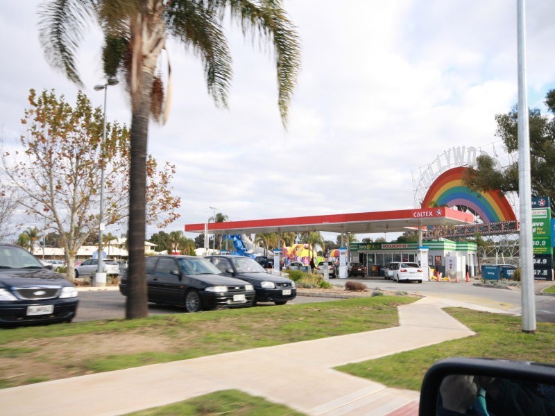 8 Meath Avenue, Salisbury Downs SA 5108