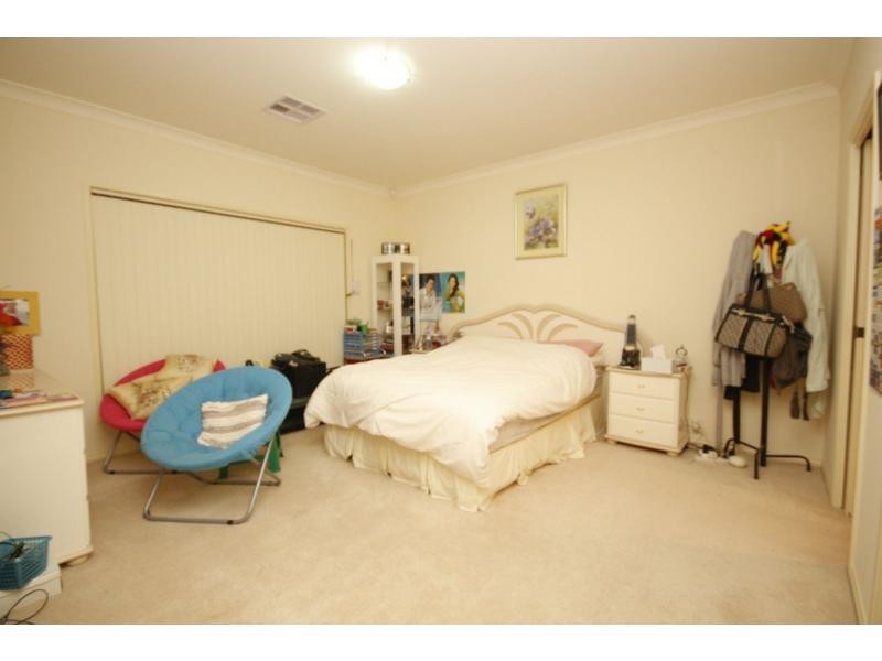 24 Amberwell Terrace, Burton SA 5110