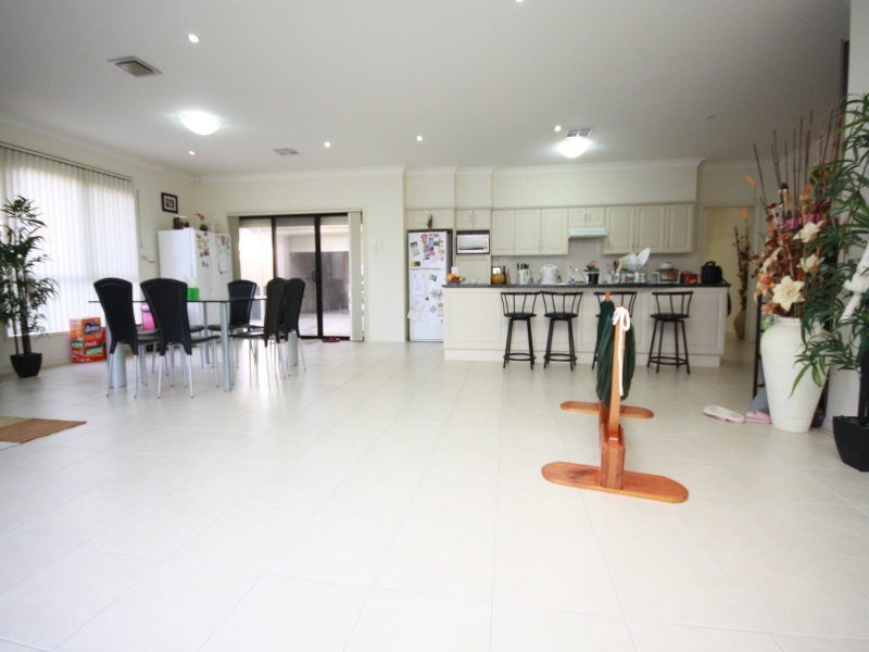 24 Amberwell Terrace, Burton SA 5110