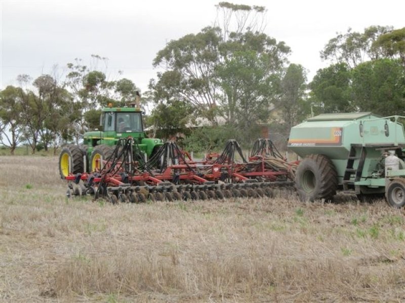 1 Government Road, Wharminda SA 5603