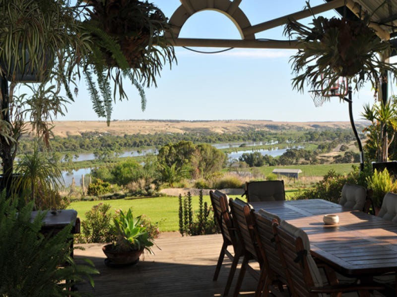 1 Bowhill Road, Mannum SA 5238
