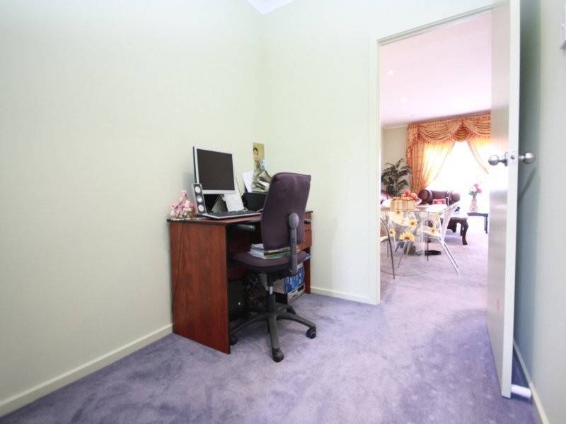 26 Franklin Avenue, Mawson Lakes SA 5095