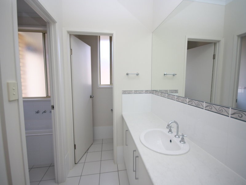 47 Dudley cresent Street, Mansfield Park SA 5012