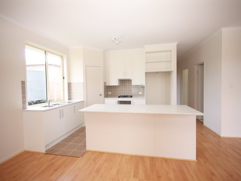 47 Dudley cresent Street, Mansfield Park SA 5012