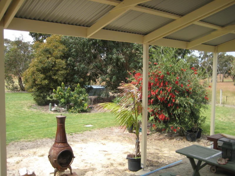 11 Stevens Road, Currency Creek SA 5214