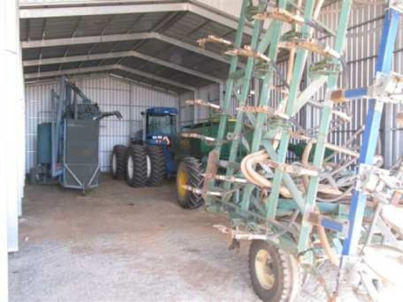 1 Cnr Pascoe Road & Palkagee Road, Lock SA 5633
