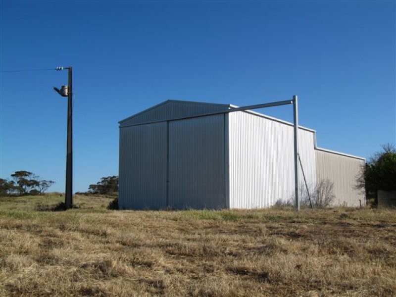 1 Cnr Pascoe Road & Palkagee Road, Lock SA 5633