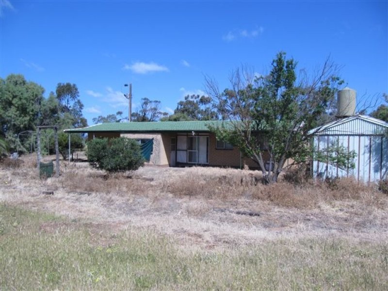 1 Barwell Road, Lock SA 5633