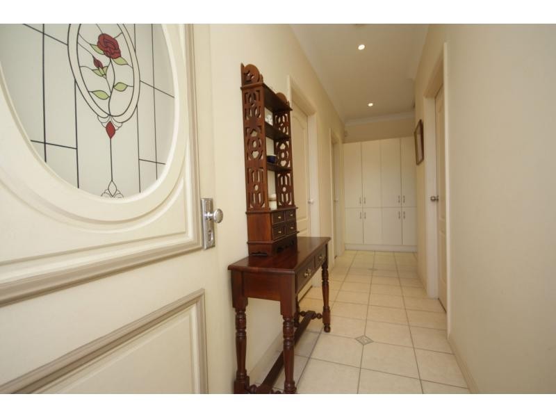 2a Third Avenue, Woodville Gardens SA 5012