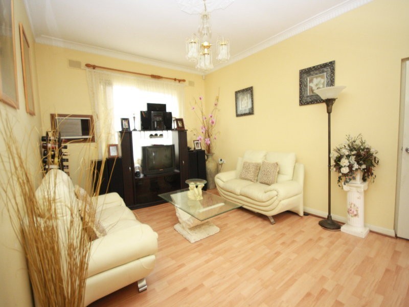 26 Waller Street, Mansfield Park SA 5012