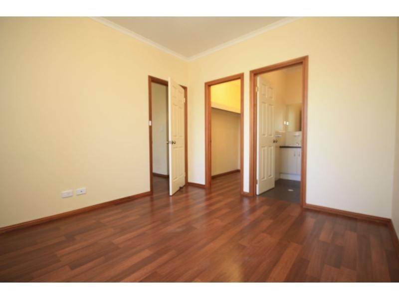 34 Haddington Crescent, Mansfield Park SA 5012