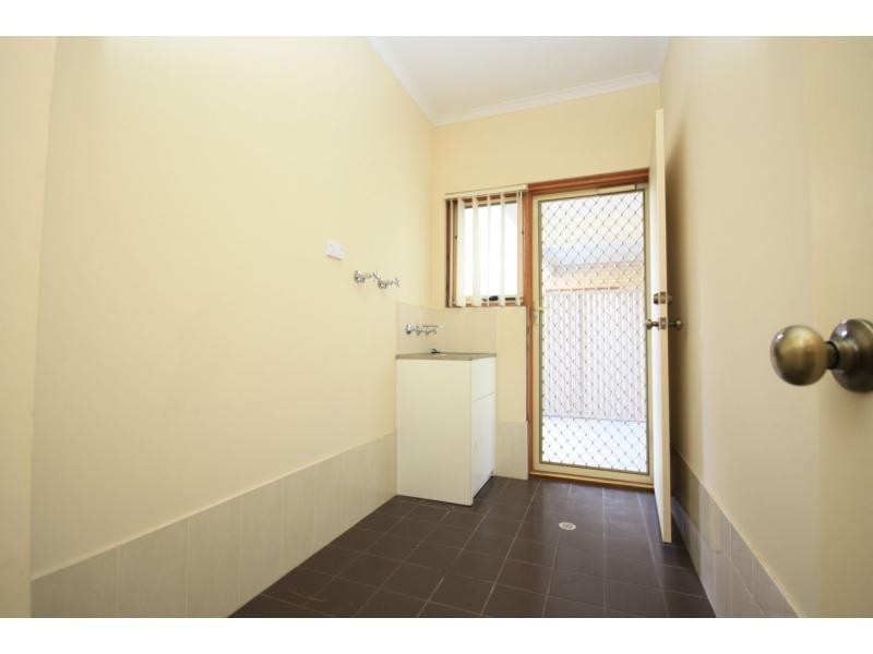 34 Haddington Crescent, Mansfield Park SA 5012