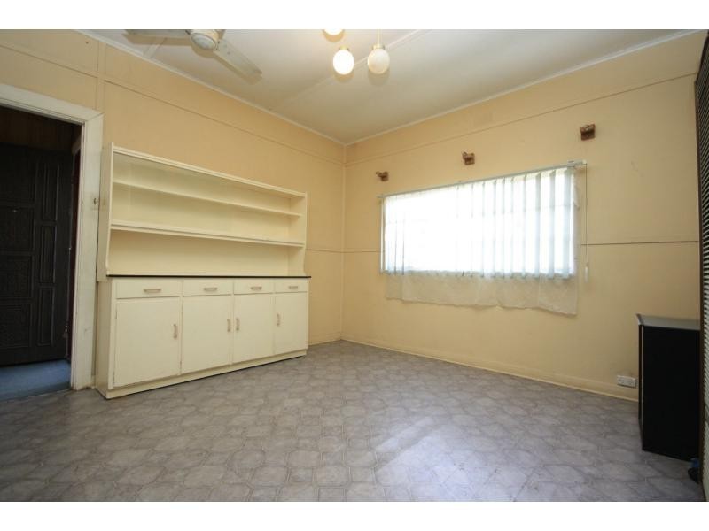15 Addison Road, Pennington SA 5013