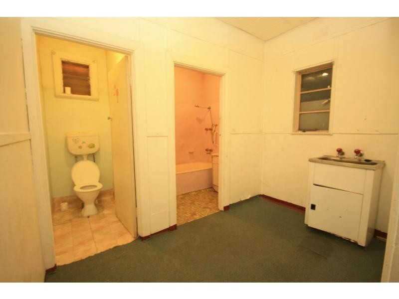 15 Addison Road, Pennington SA 5013