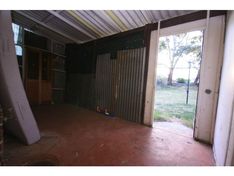 15 Addison Road, Pennington SA 5013