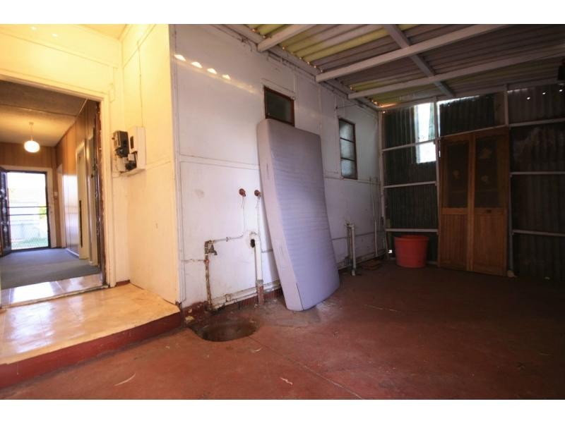 15 Addison Road, Pennington SA 5013