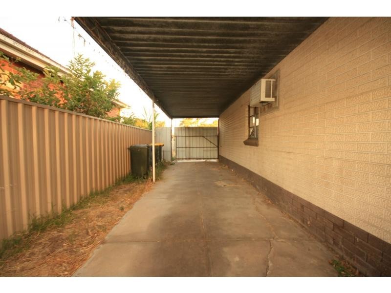 15 Addison Road, Pennington SA 5013