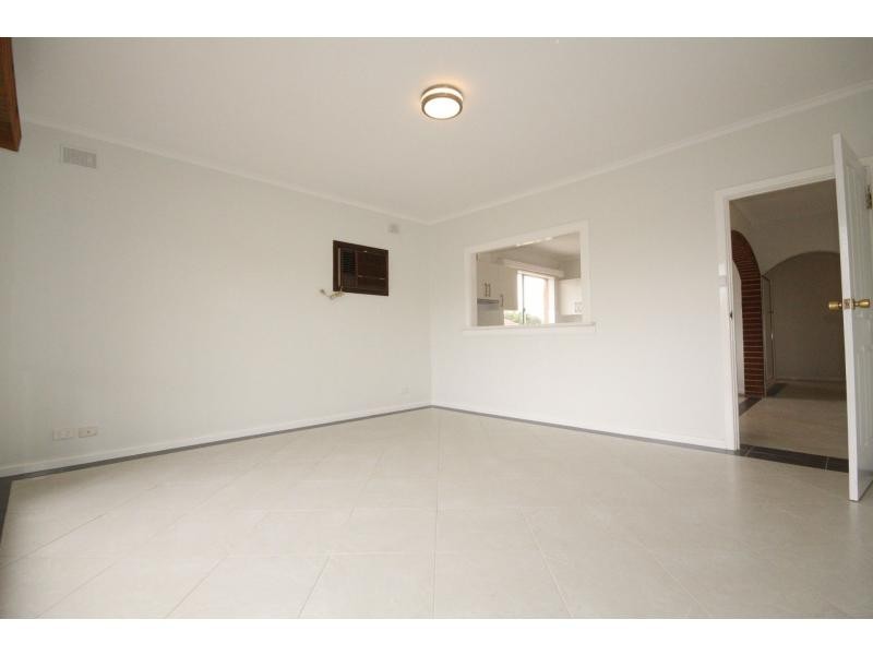 28 Filmer Avenue, Para Hills SA 5096