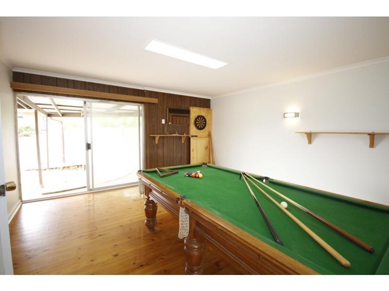 28 Filmer Avenue, Para Hills SA 5096