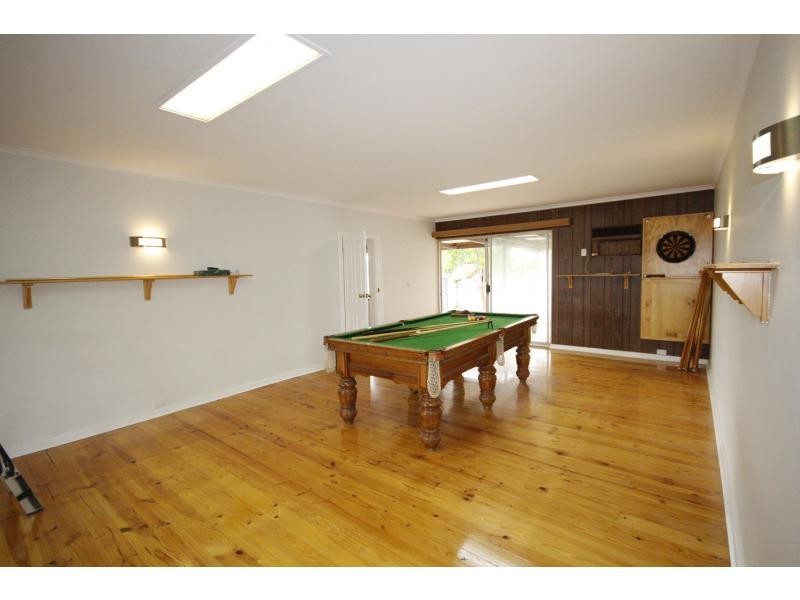 28 Filmer Avenue, Para Hills SA 5096