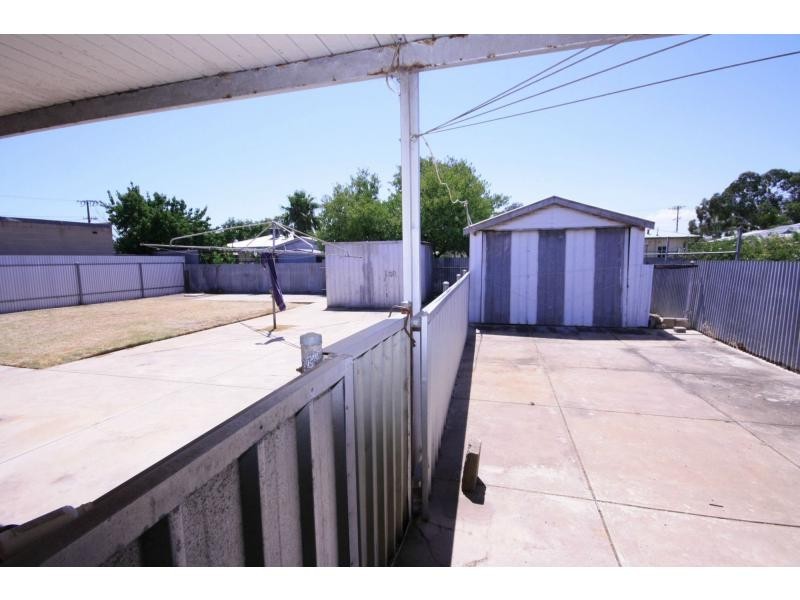 27 Bristol Crescent, Taperoo SA 5017