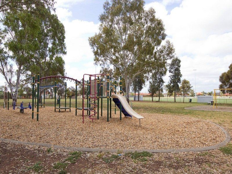 10 Adele Street, Athol Park SA 5012