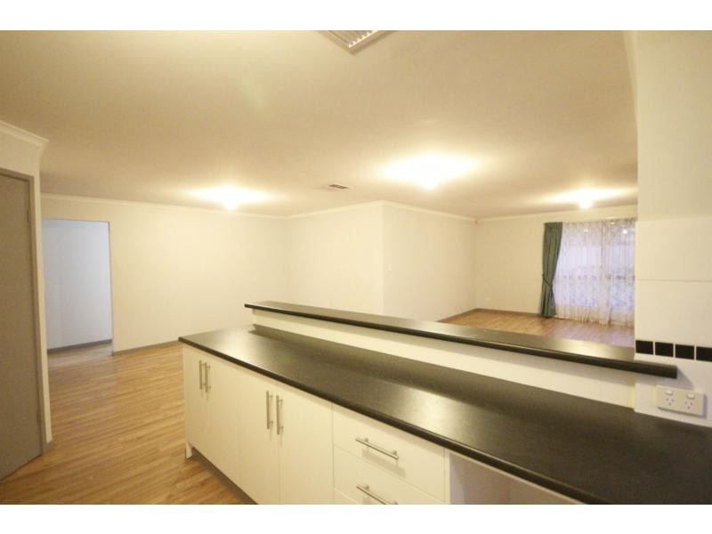 18 Murchison Street, Mansfield Park SA 5012