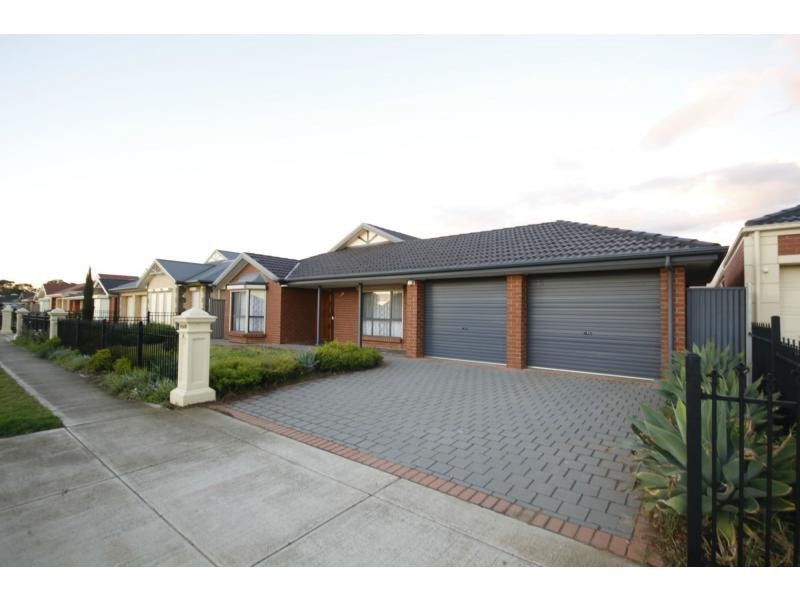 18 Murchison Street, Mansfield Park SA 5012