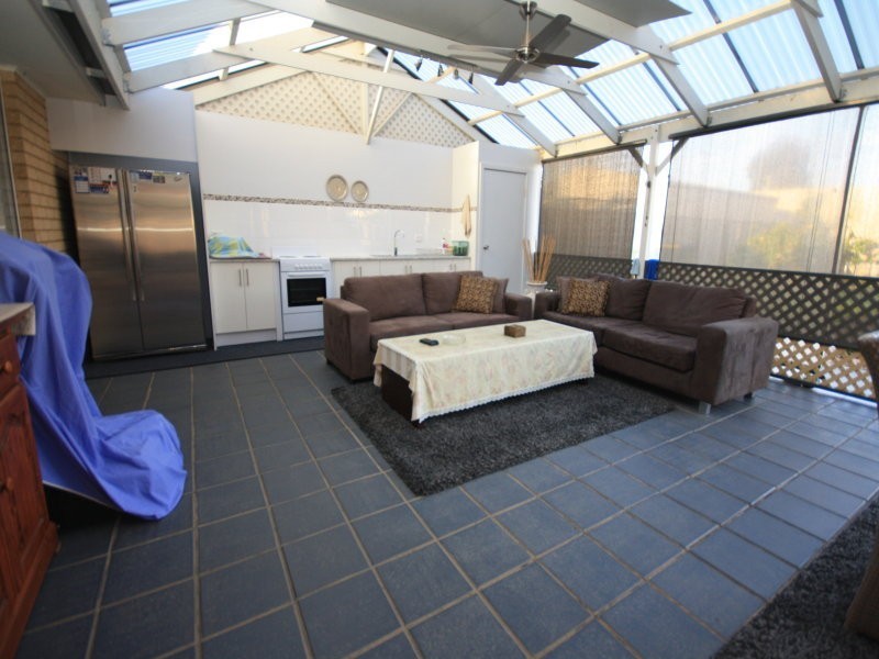 22 Romney Avenue, Ferryden Park SA 5010