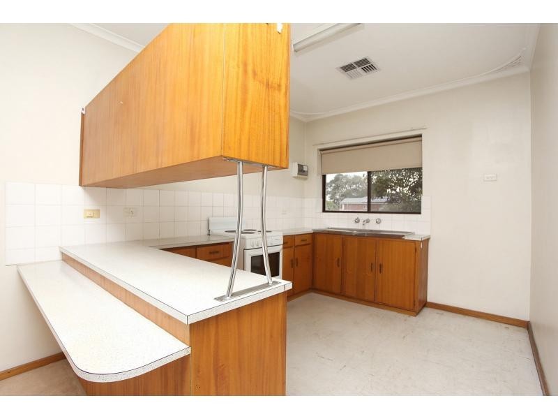 6/53 DOWNING Street, Hove SA 5048