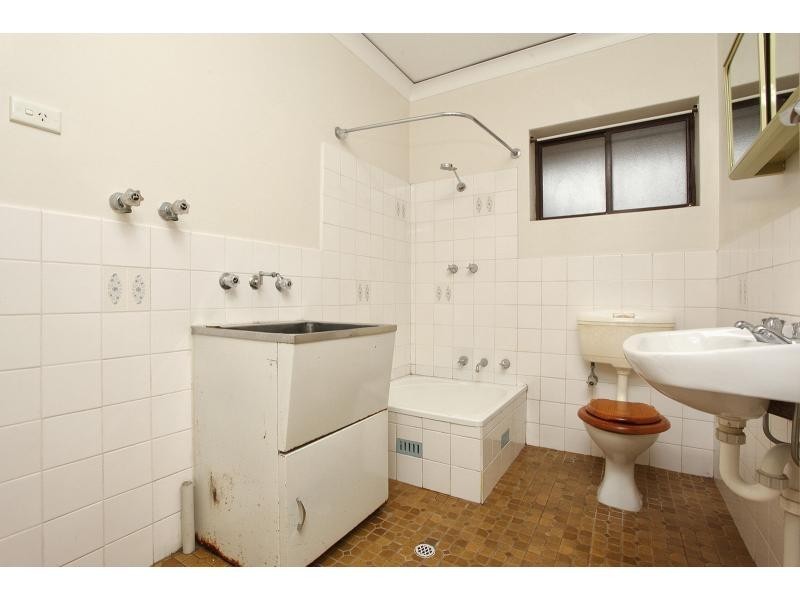 6/53 DOWNING Street, Hove SA 5048