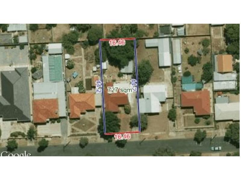 10 Fourth Avenue, Woodville Gardens SA 5012