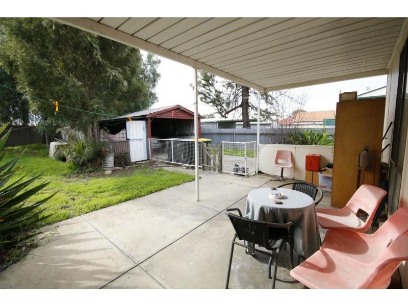 10 Fourth Avenue, Woodville Gardens SA 5012