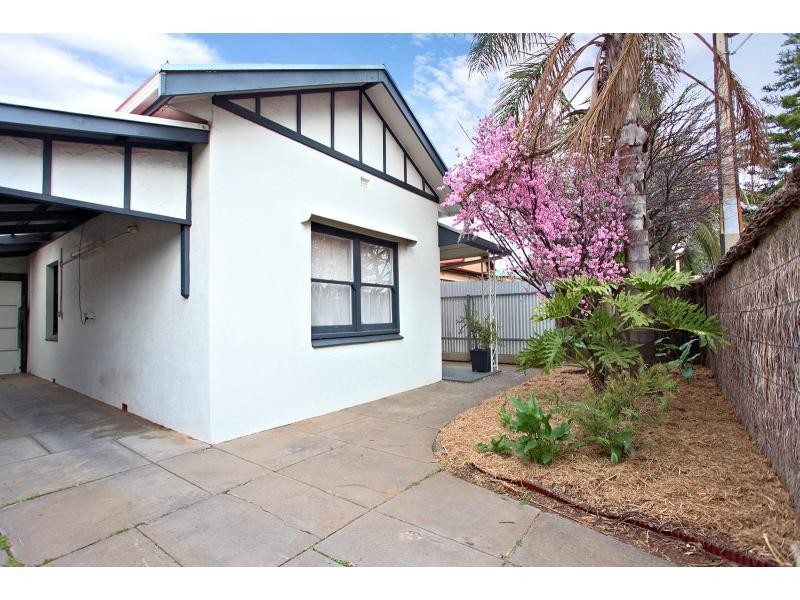 100 Brighton Road, Glenelg East SA 5045