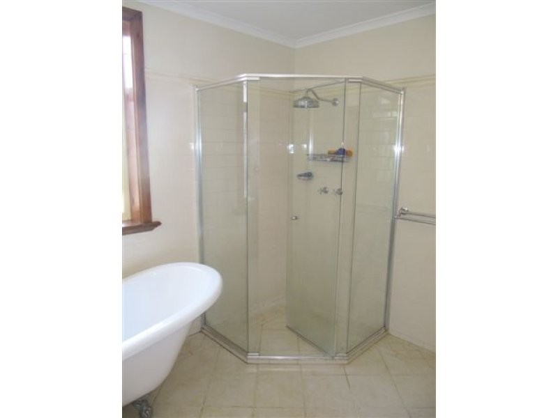 38 Bruce Terrace, Cummins SA 5631