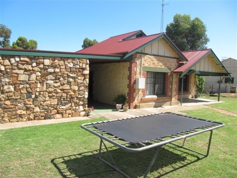 38 Bruce Terrace, Cummins SA 5631