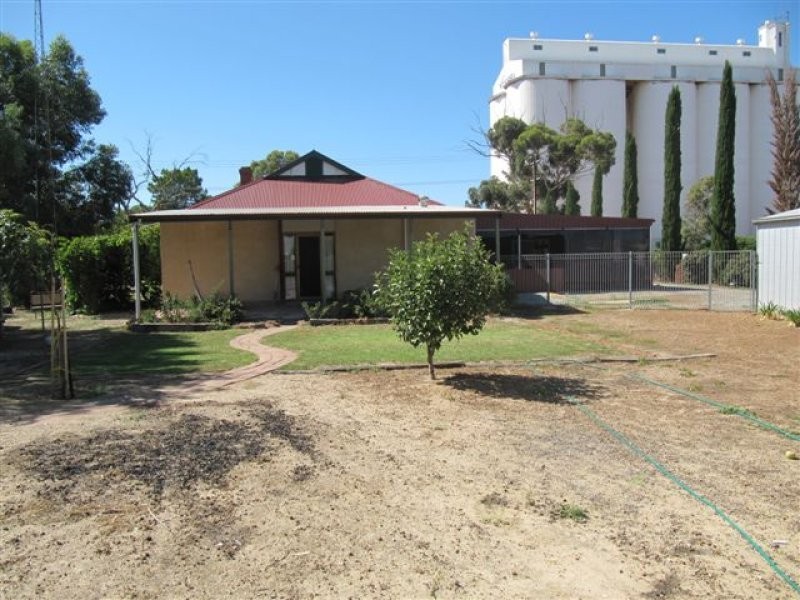 38 Bruce Terrace, Cummins SA 5631
