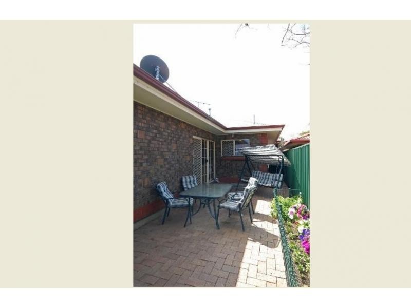 8 Manuel Street, Hendon SA 5014