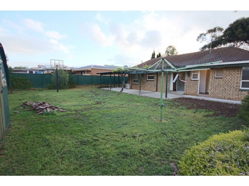 16 Camille Street, Hallett Cove SA 5158