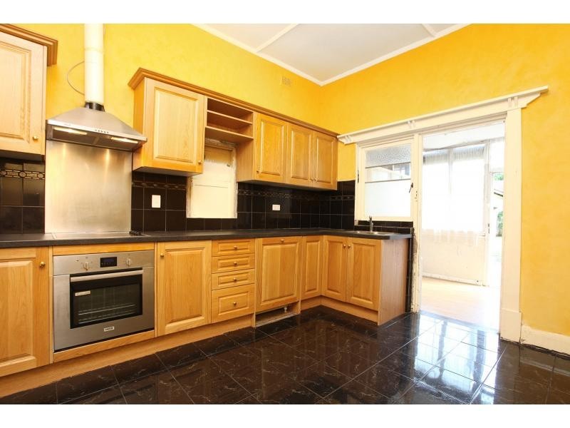 12 Lapthorne Street, Glenelg East SA 5045