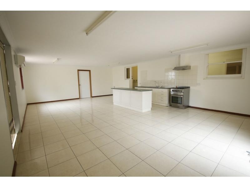 Parafield Gardens SA 5107