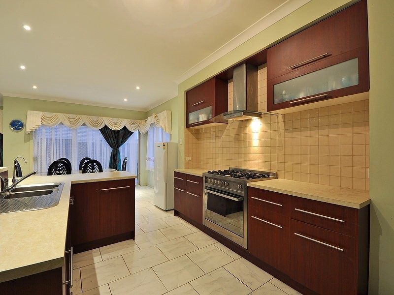 16 Elder Drive, Mawson Lakes SA 5095