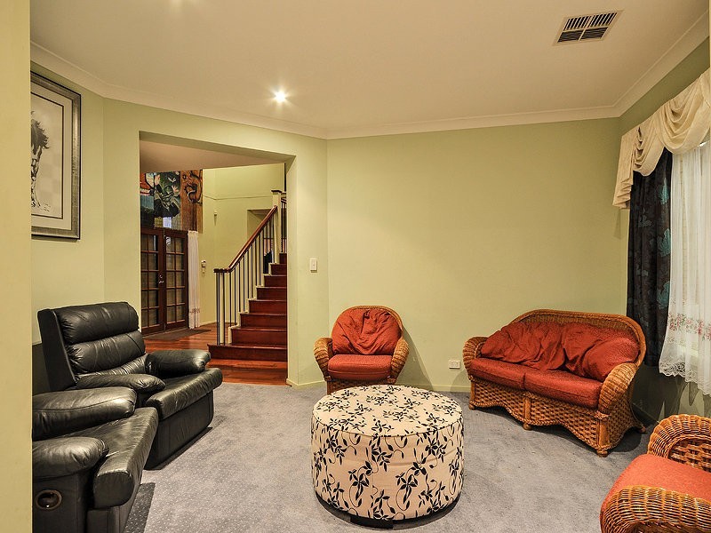 16 Elder Drive, Mawson Lakes SA 5095