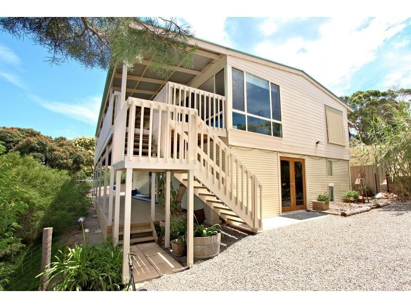 9 Lawson Street, Victor Harbor SA 5211