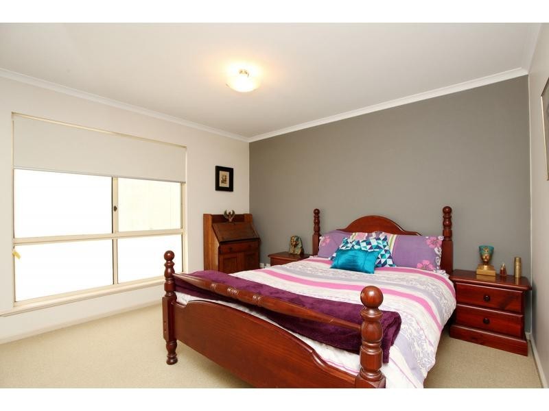 9 Lawson Street, Victor Harbor SA 5211